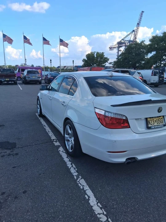 2009 BMW E60 5 Series Sedan - Image 17 of 20