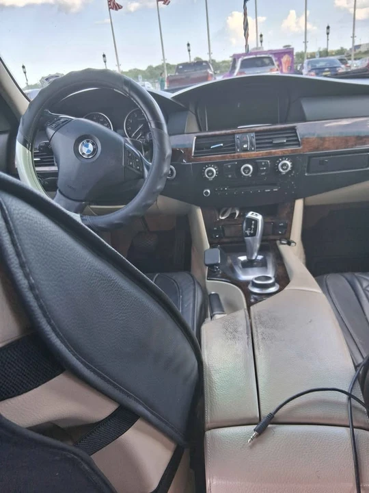 2009 BMW E60 5 Series Sedan - Image 15 of 20