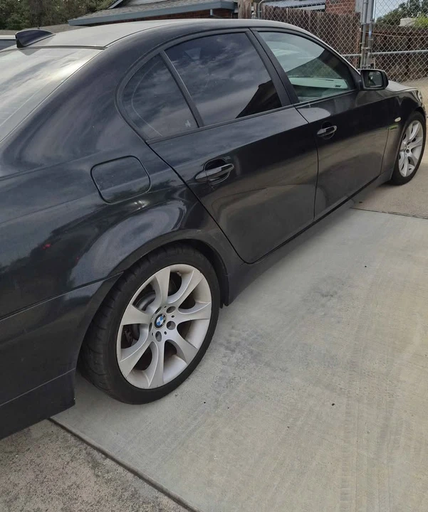 2009 BMW E60 5 Series Sedan - Image 3 of 3