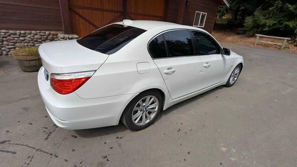 2009 BMW E60 5 Series Sedan - Image 6 of 15
