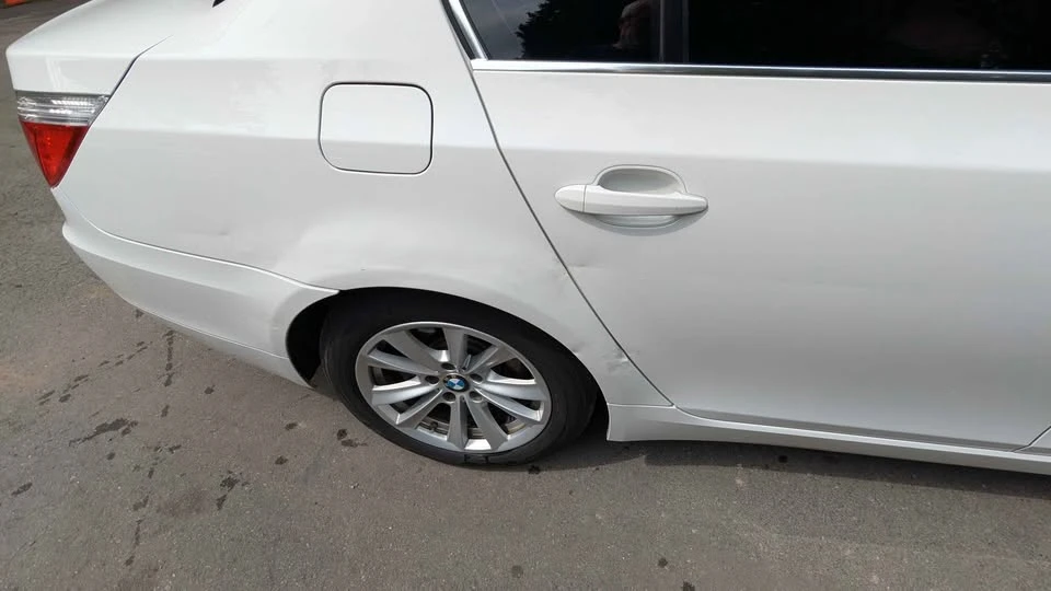 2009 BMW E60 5 Series Sedan - Image 7 of 15