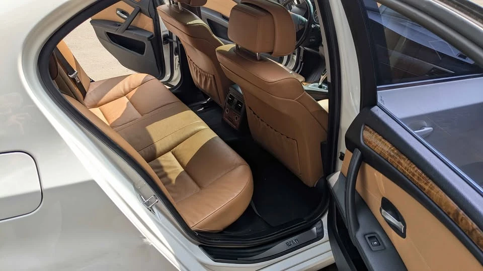 2009 BMW E60 5 Series Sedan - Image 10 of 15