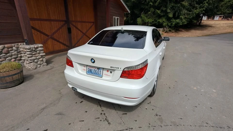 2009 BMW E60 5 Series Sedan - Image 5 of 15