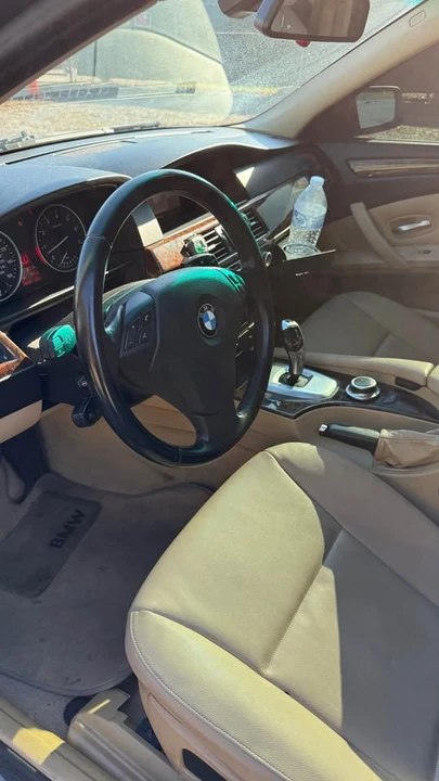 2009 BMW E60 5 Series Sedan - Image 4 of 10