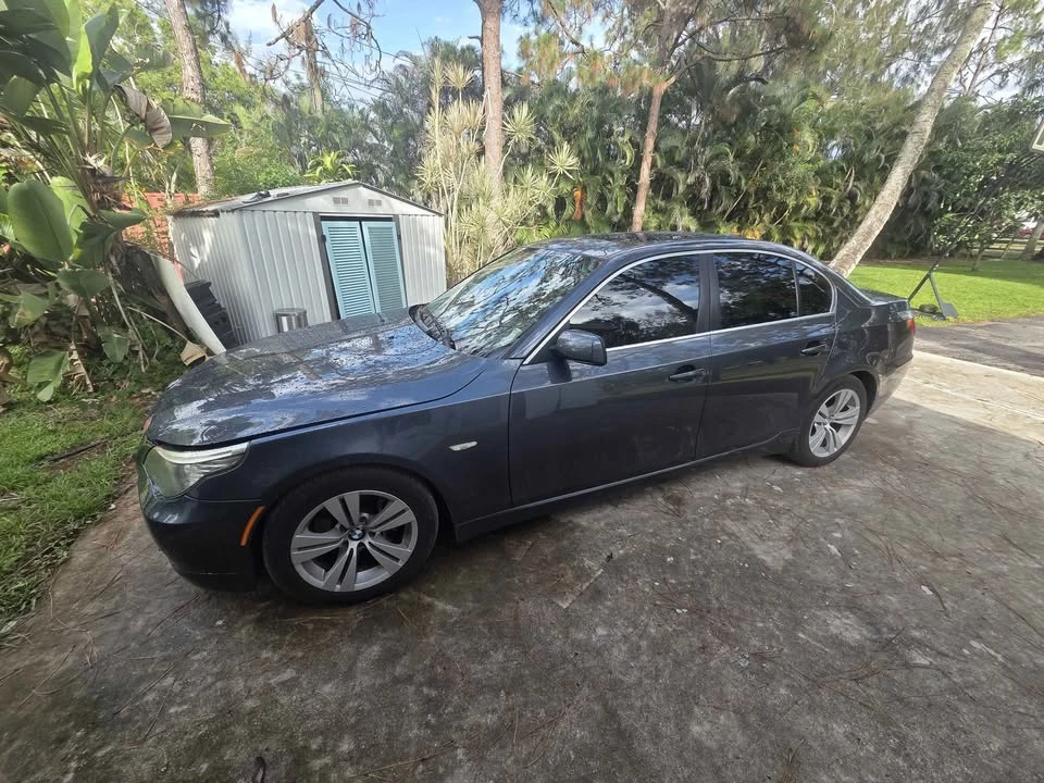 2009 BMW E60 5 Series Sedan - Image 2 of 13