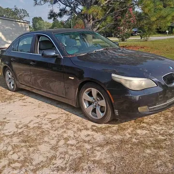 2009 BMW 5 Series 528i Sedan 4D