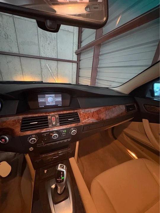 2009 BMW E60 5 Series Sedan - Image 8 of 8