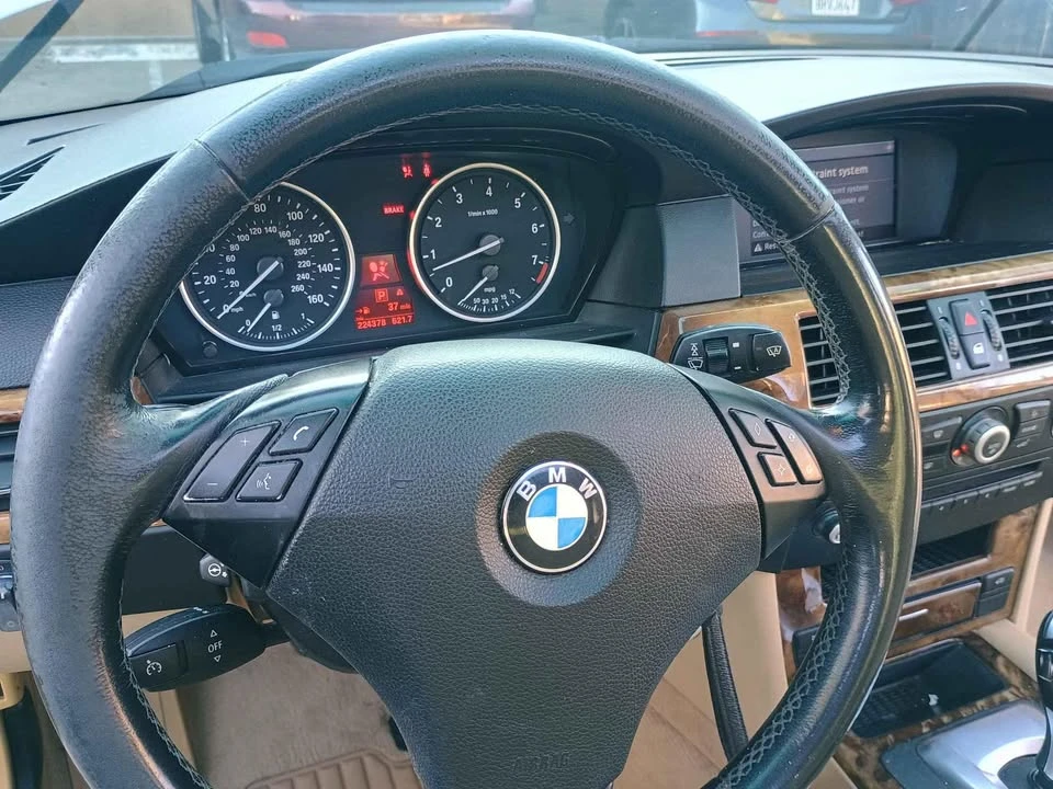 2009 BMW E60 5 Series Sedan - Image 12 of 20