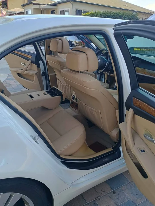 2009 BMW E60 5 Series Sedan - Image 9 of 20