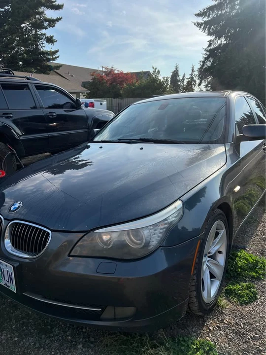 2009 BMW E60 5 Series Sedan - Image 2 of 12