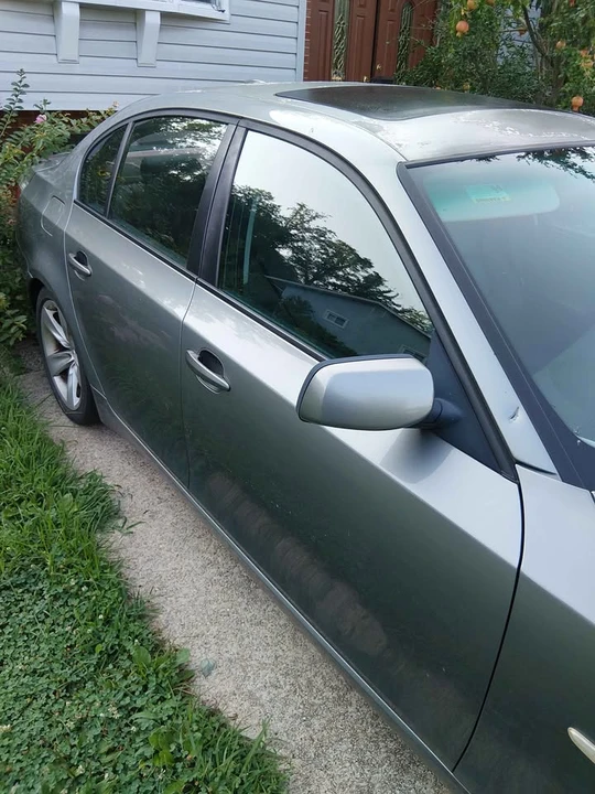 2009 BMW E60 5 Series Sedan - Image 2 of 7