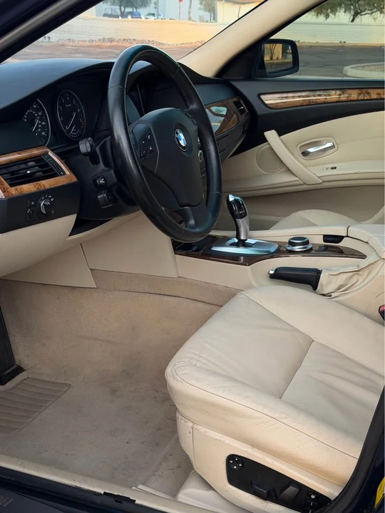 2009 BMW E60 5 Series Sedan - Image 9 of 16