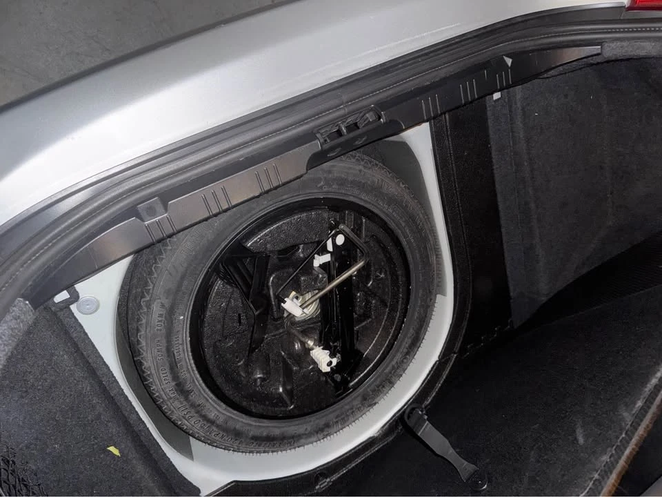 2009 BMW E60 5 Series Sedan - Image 16 of 17
