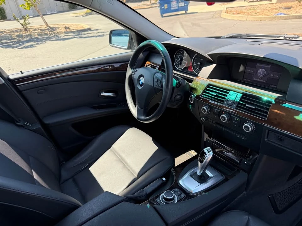 2009 BMW E60 5 Series Sedan - Image 10 of 14