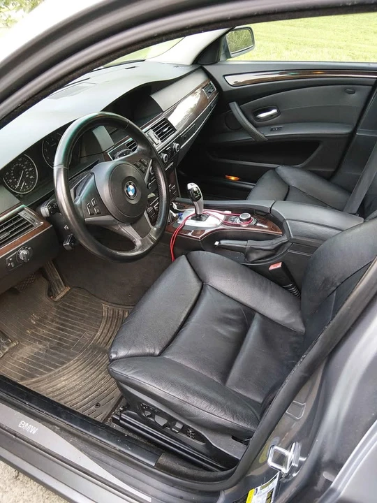 2009 BMW E60 5 Series Sedan - Image 5 of 7