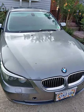 2009 BMW 5 Series 528i Sedan 4D
