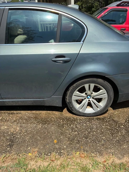 2009 BMW E60 5 Series Sedan - Image 2 of 4