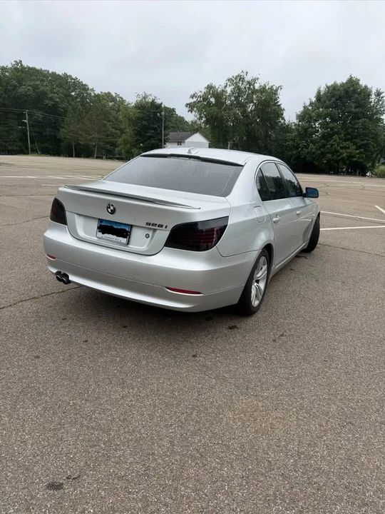 2009 BMW E60 5 Series Sedan - Image 4 of 10