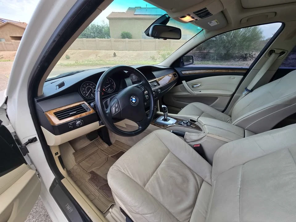 2009 BMW E60 5 Series Sedan - Image 7 of 15