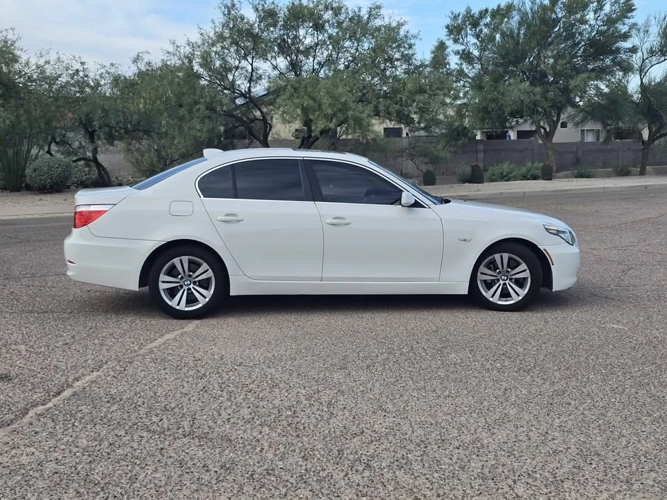 2009 BMW E60 5 Series Sedan - Image 5 of 15