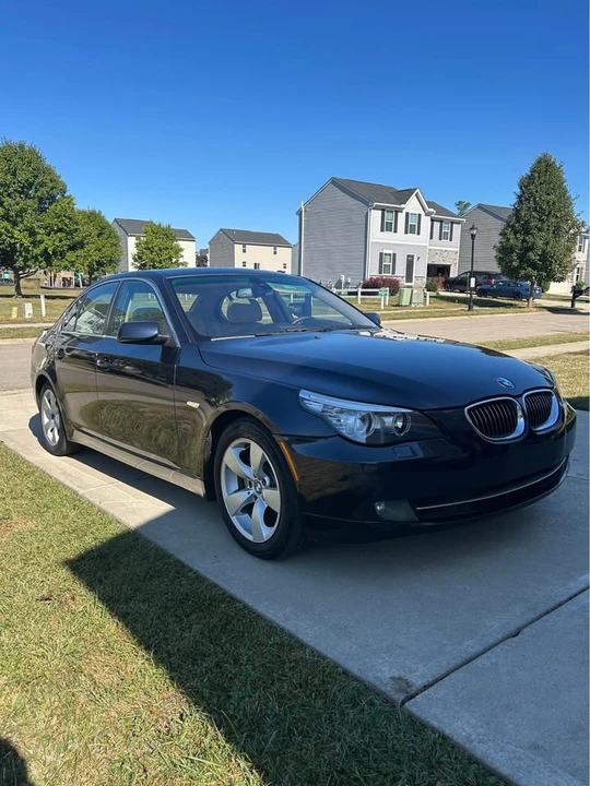 2009 BMW E60 5 Series Sedan - Image 3 of 5