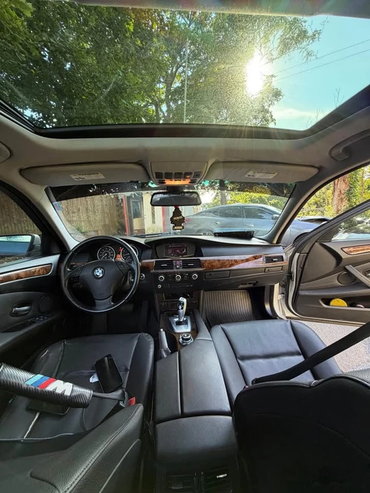 2009 BMW E60 5 Series Sedan - Image 3 of 5