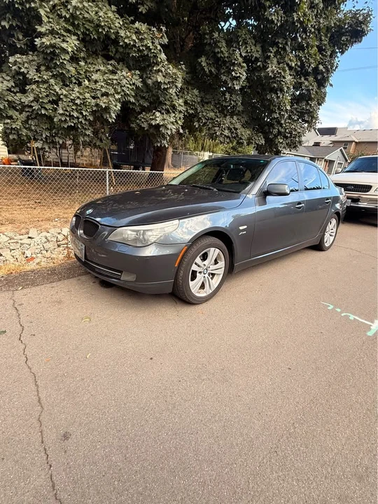 2009 BMW E60 5 Series Sedan - Image 2 of 10