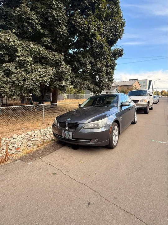 2009 BMW E60 5 Series Sedan - Image 4 of 10