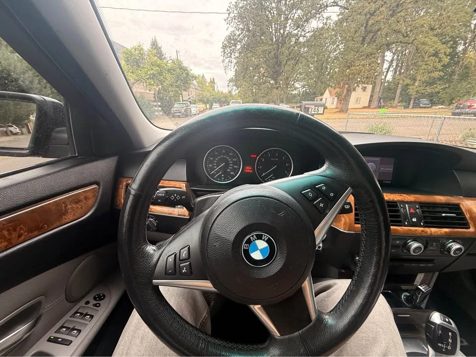 2009 BMW E60 5 Series Sedan - Image 10 of 10