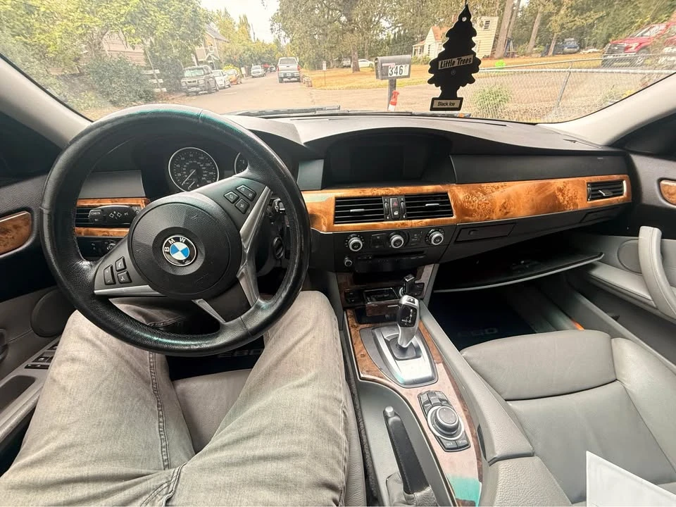 2009 BMW E60 5 Series Sedan - Image 8 of 10