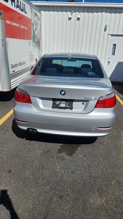 2009 BMW E60 5 Series Sedan - Image 2 of 4