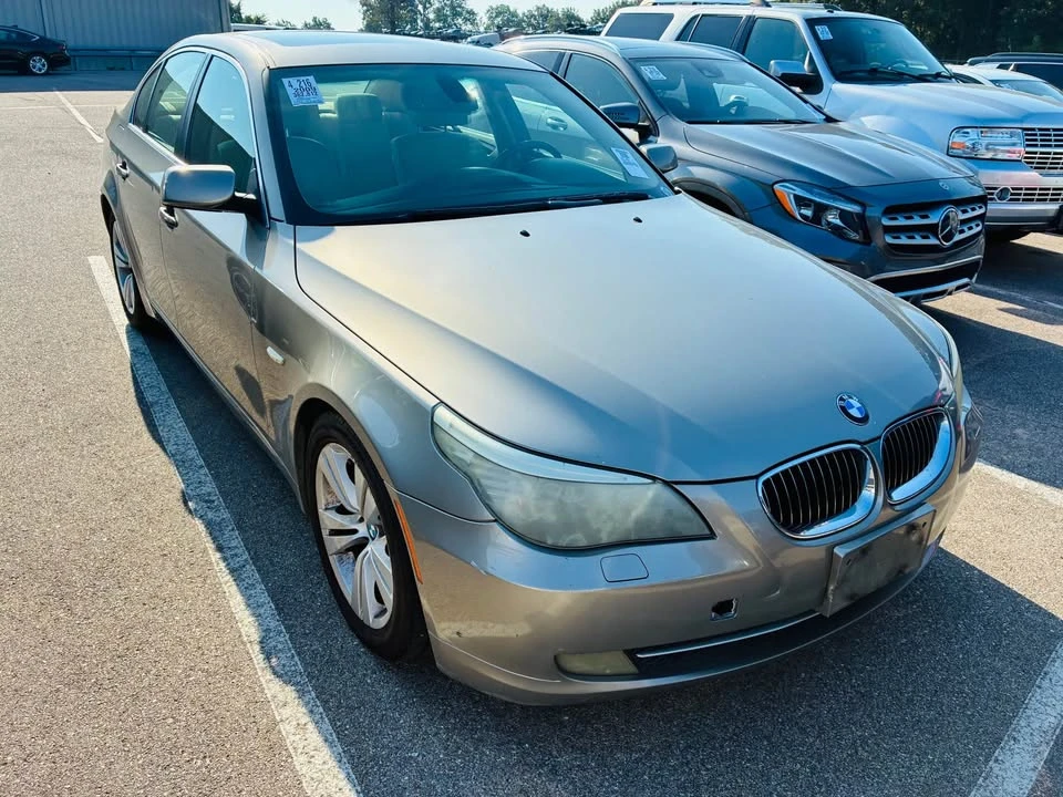 2009 BMW E60 5 Series Sedan - Image 2 of 5