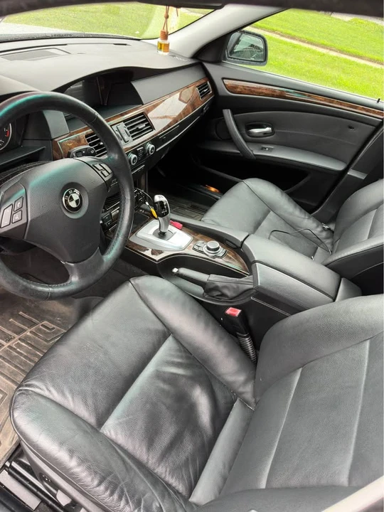 2009 BMW E60 5 Series Sedan - Image 8 of 10