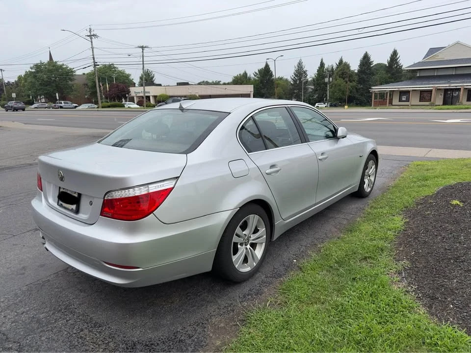 2009 BMW E60 5 Series Sedan - Image 3 of 10