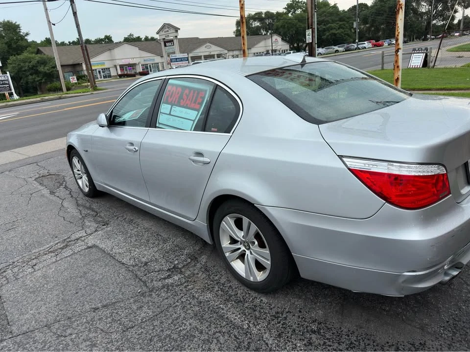 2009 BMW E60 5 Series Sedan - Image 4 of 10