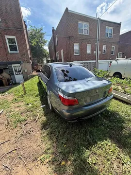 2009 BMW 5 Series 528i xDrive Sedan