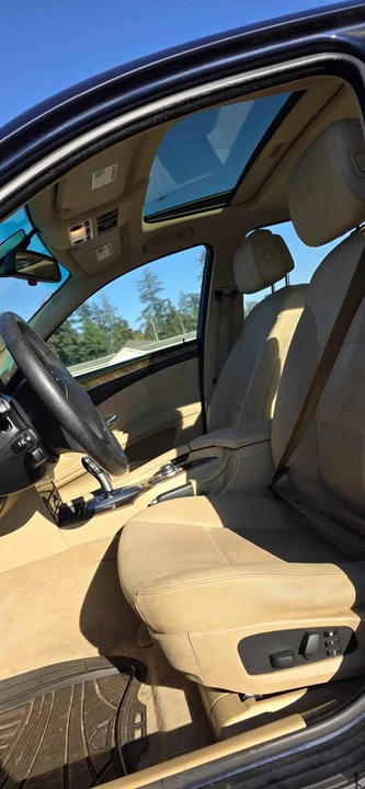 2009 BMW E60 5 Series Sedan - Image 15 of 18
