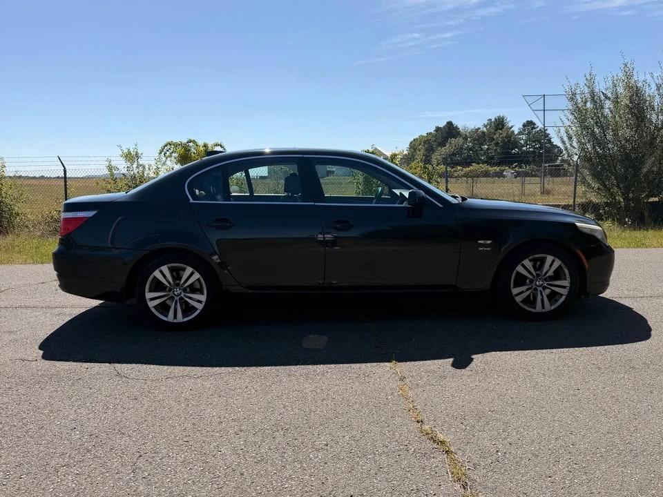 2009 BMW E60 5 Series Sedan - Image 4 of 17