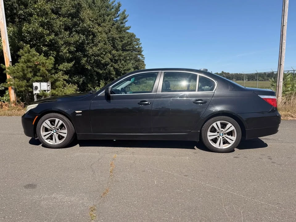 2009 BMW E60 5 Series Sedan - Image 8 of 17
