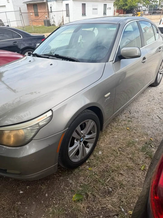 2009 BMW E60 5 Series Sedan - Image 7 of 14