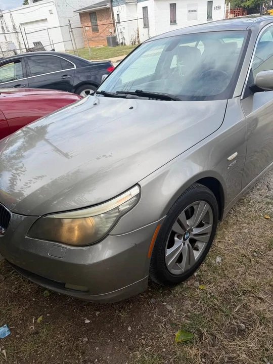 2009 BMW E60 5 Series Sedan - Image 8 of 14