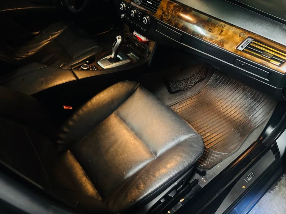 2009 BMW E60 5 Series Sedan - Image 6 of 15
