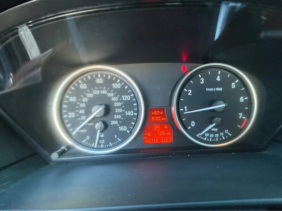 2009 BMW E60 5 Series Sedan - Image 10 of 20
