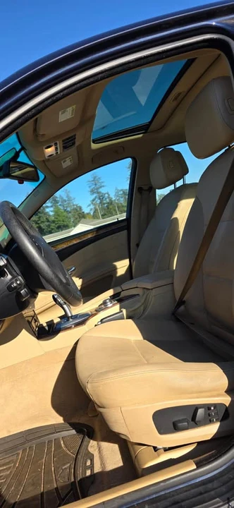 2009 BMW E60 5 Series Sedan - Image 10 of 15