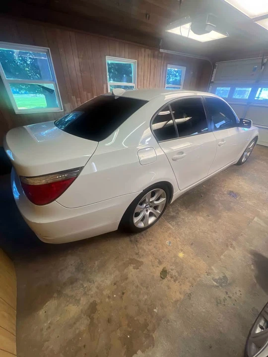2009 BMW E60 5 Series Sedan - Image 3 of 10