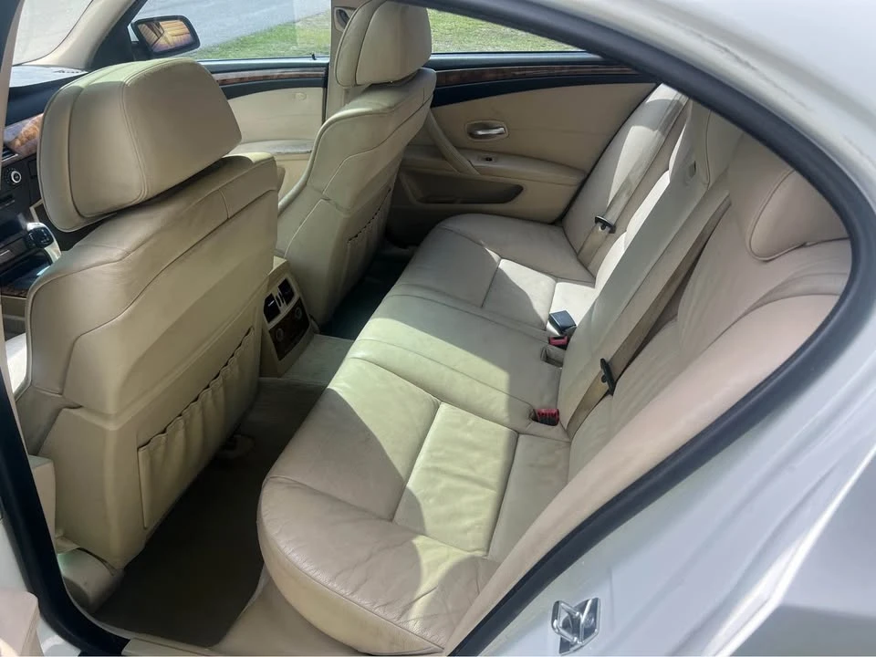 2009 BMW E60 5 Series Sedan - Image 9 of 14