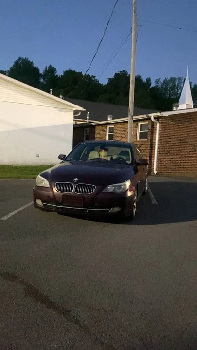 2009 BMW E60 5 Series Sedan - Image 3 of 3