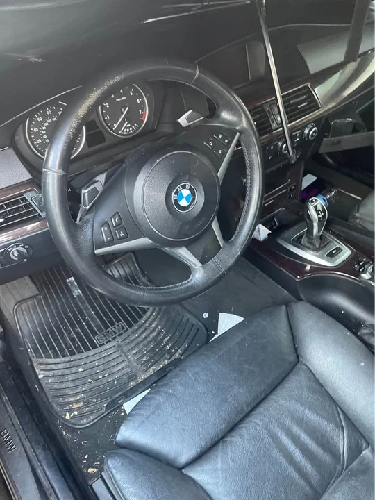 2009 BMW E60 5 Series Sedan - Image 2 of 3