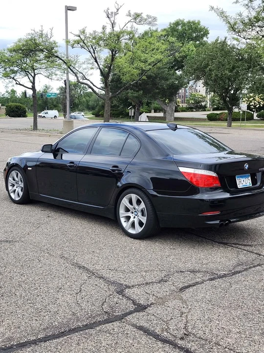 2009 BMW E60 5 Series Sedan - Image 7 of 9