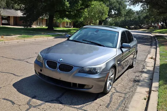 2009 BMW 5 Series 535i Sedan 4D